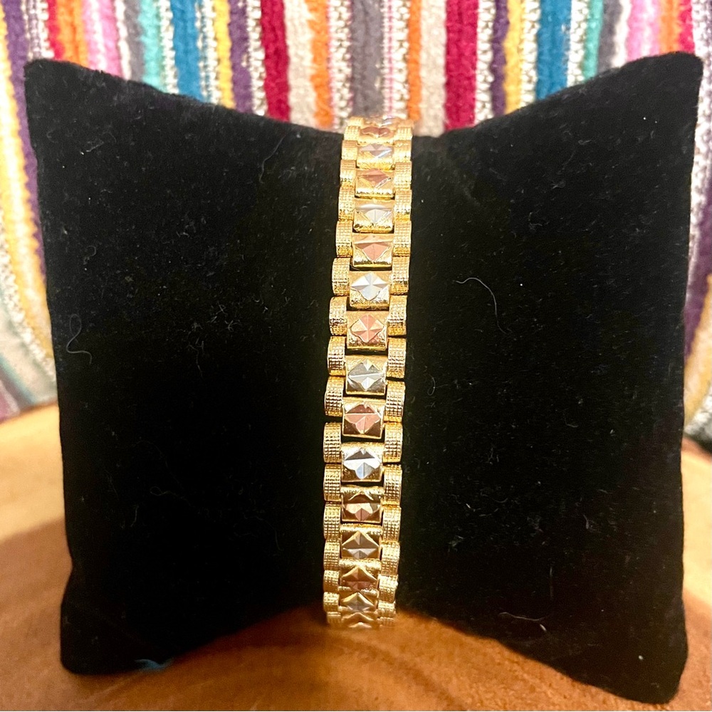 Tri Tone Watchband Style Geometric Diamond Cut 18k Gold Filled NWOT Stackable - Picture 2 of 9